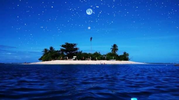 San Victor Island San Victor Island Captured at night Visit 5 Underrated Islands Before They Become Famous stock pictures, royalty-free photos & images